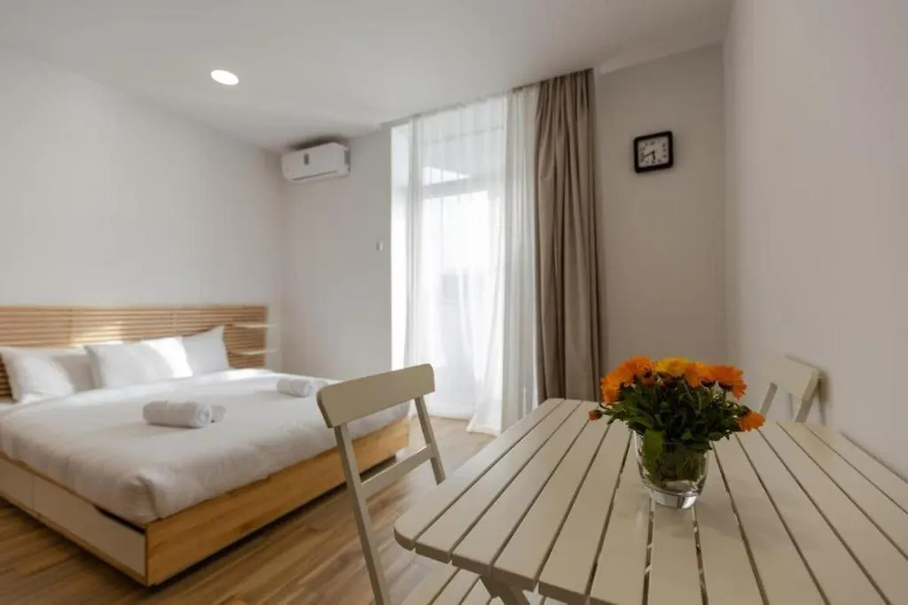 Modern Studio Apartment In The Heart Of Batumi