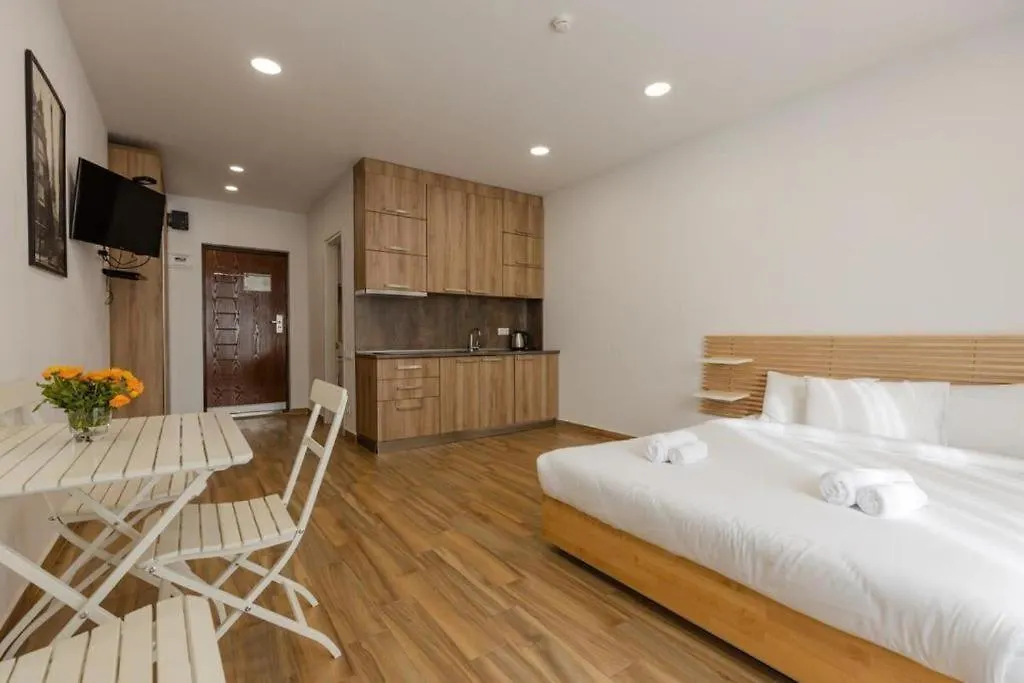 Modern Studio Apartment In The Heart Of Batumi